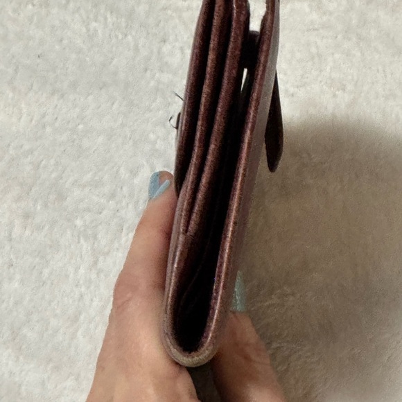 Gucci Burgundy Leather Wallet with Silver horse bit hardware - Picture 4 of 14